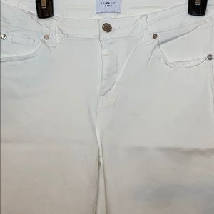 Celebrity Pink White 11/30 Jeans